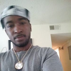 Meet your Posher, Amos